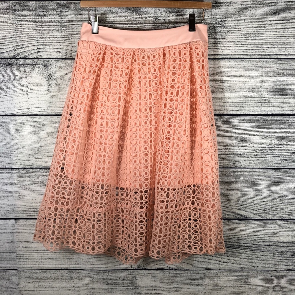 Iris crocheted pink skirt size medium